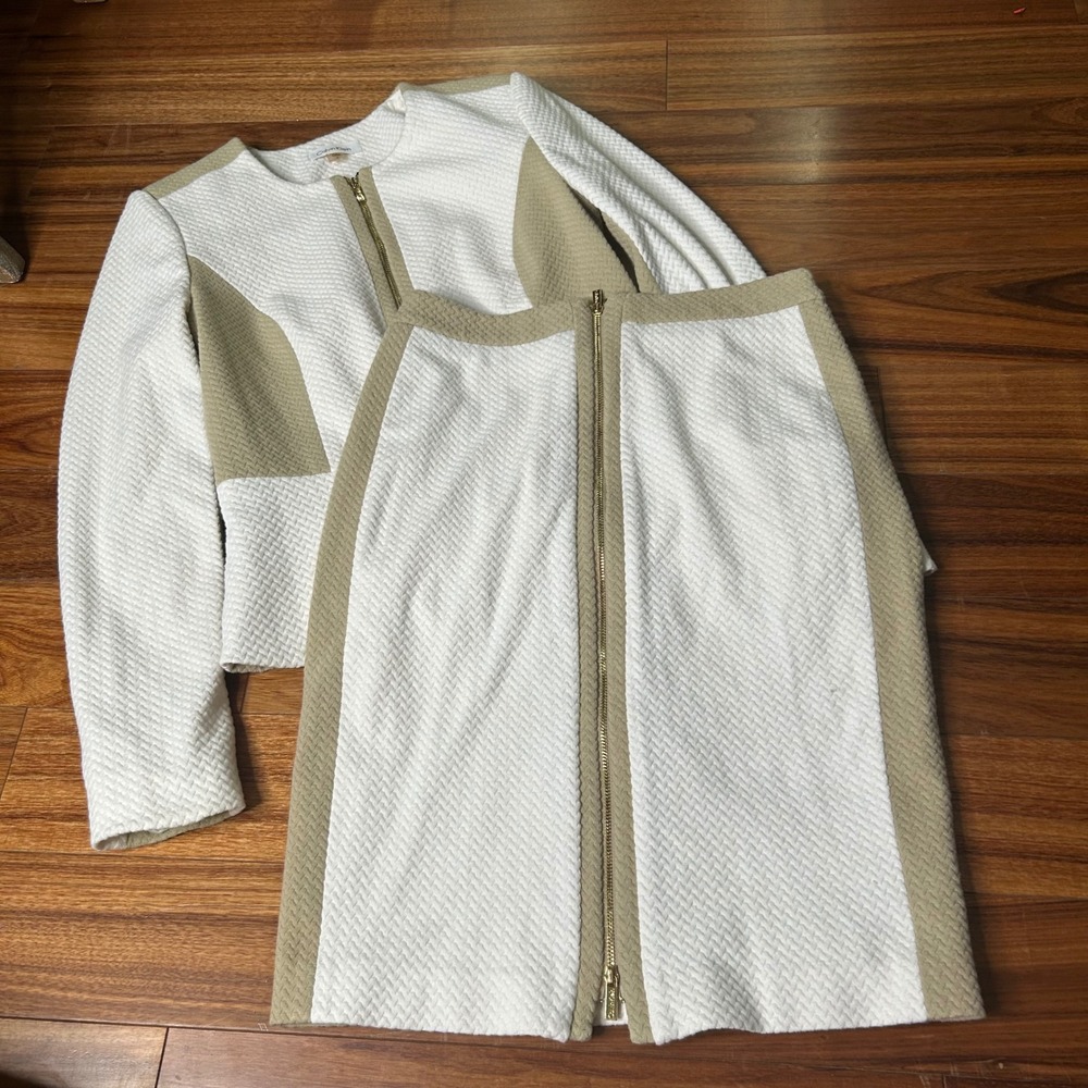 Calvin Klein Women's Skirt Suit Set White & Tan Textured Gold Zipper Size 2